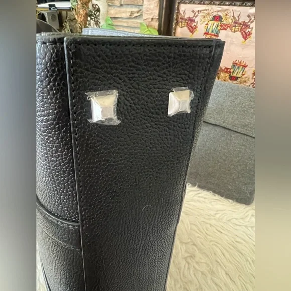 NWOT MCM DOCUMENT SAC 2 WAY - Picture 8 of 16